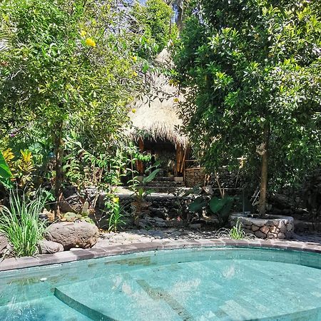Les Garden Villa Tejakula Bagian luar foto