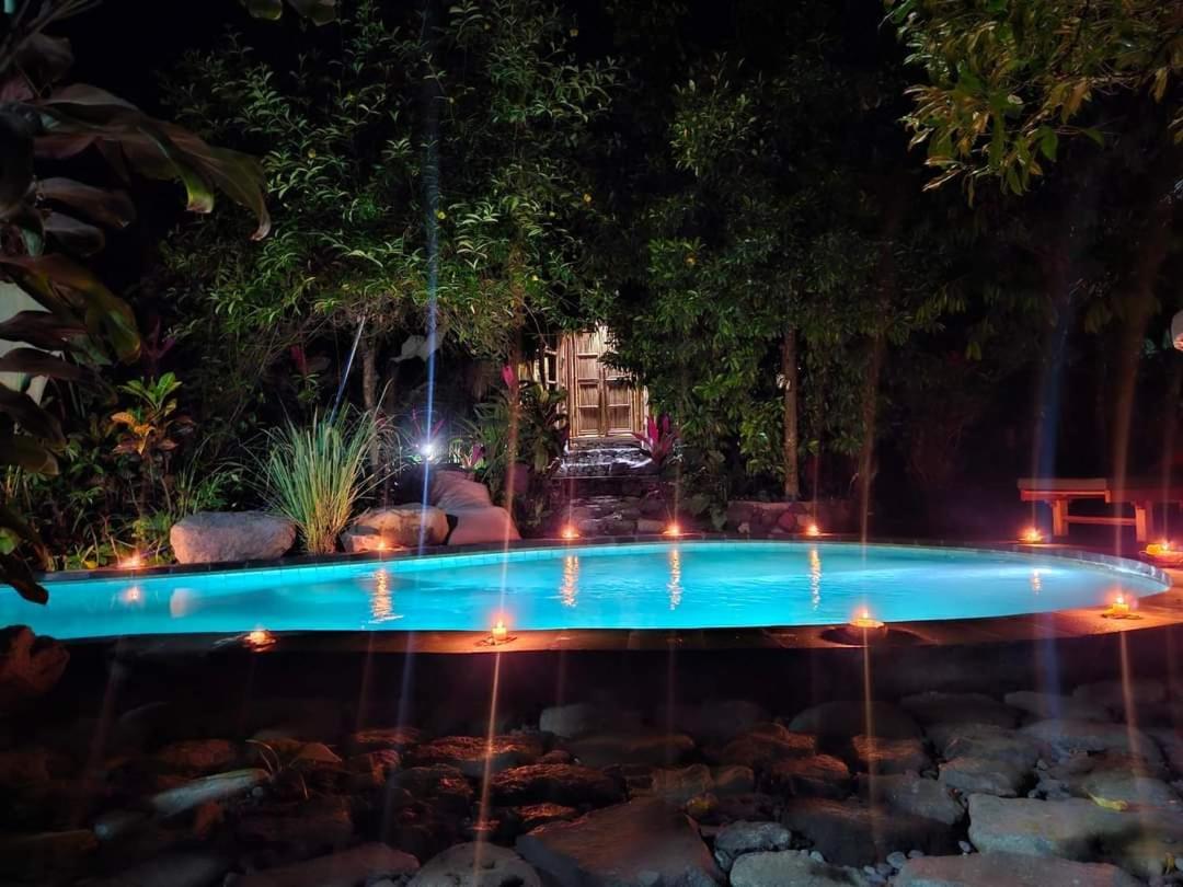 Les Garden Villa Tejakula Bagian luar foto