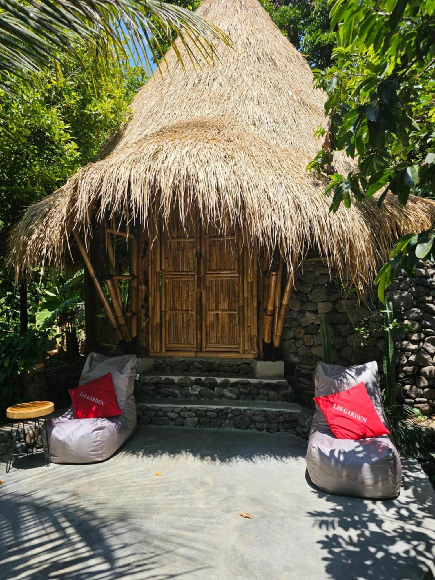 Les Garden Villa Tejakula Bagian luar foto