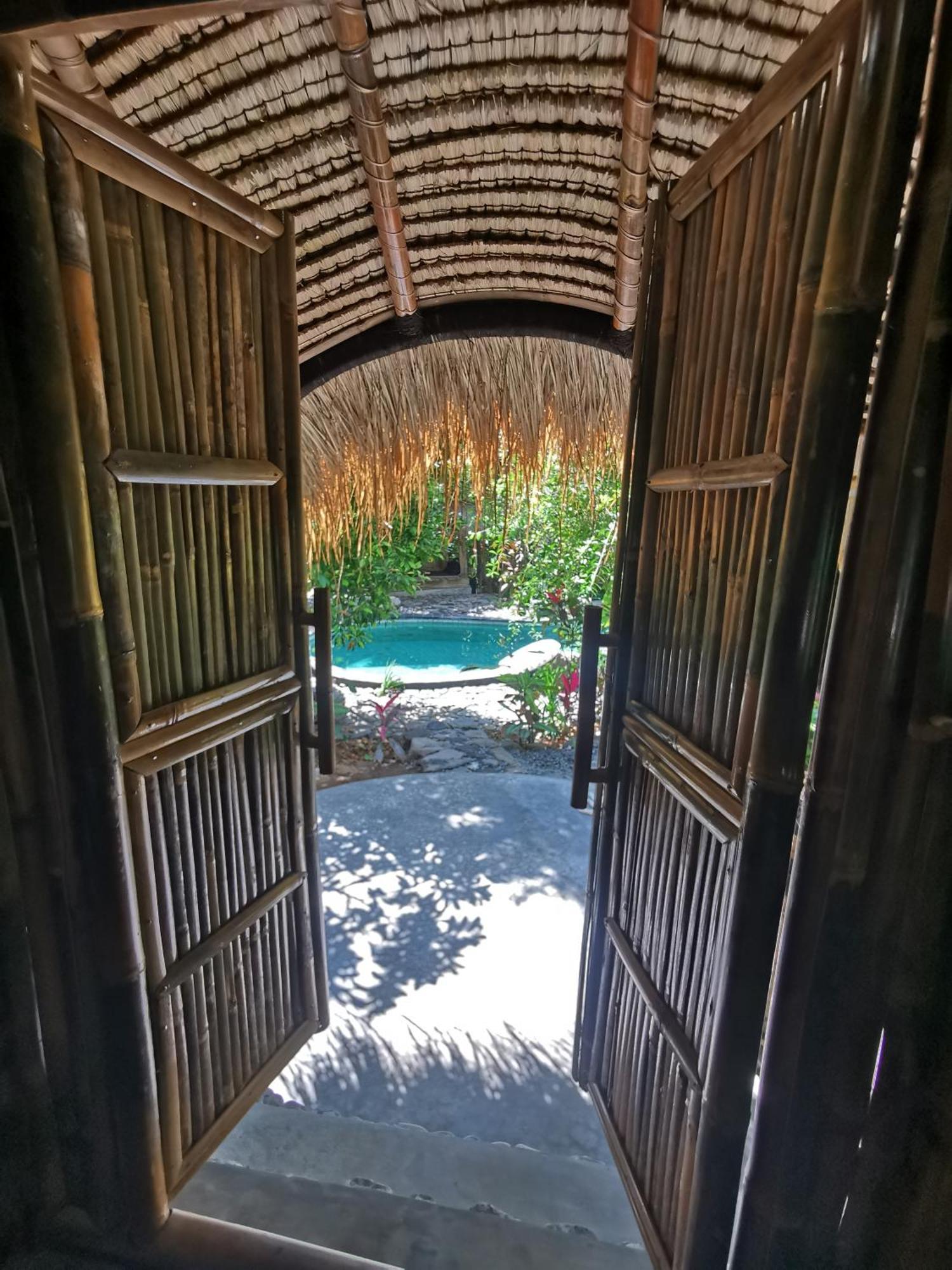 Les Garden Villa Tejakula Bagian luar foto