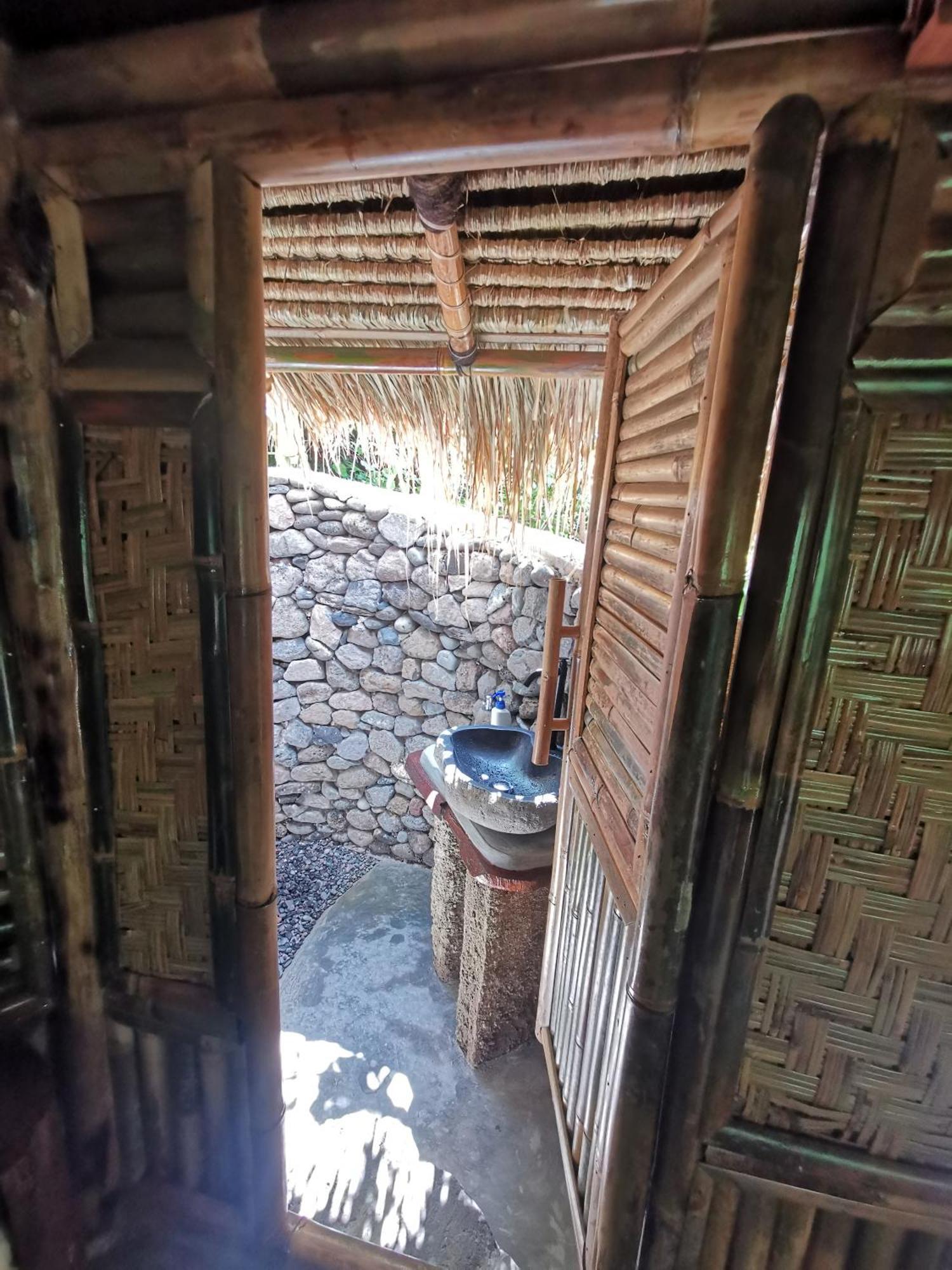 Les Garden Villa Tejakula Bagian luar foto