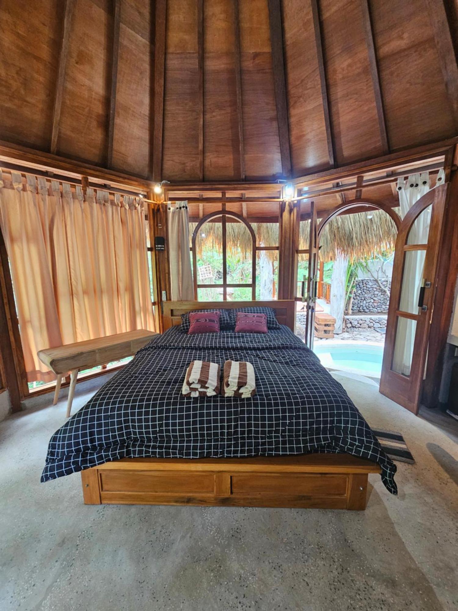 Les Garden Villa Tejakula Bagian luar foto