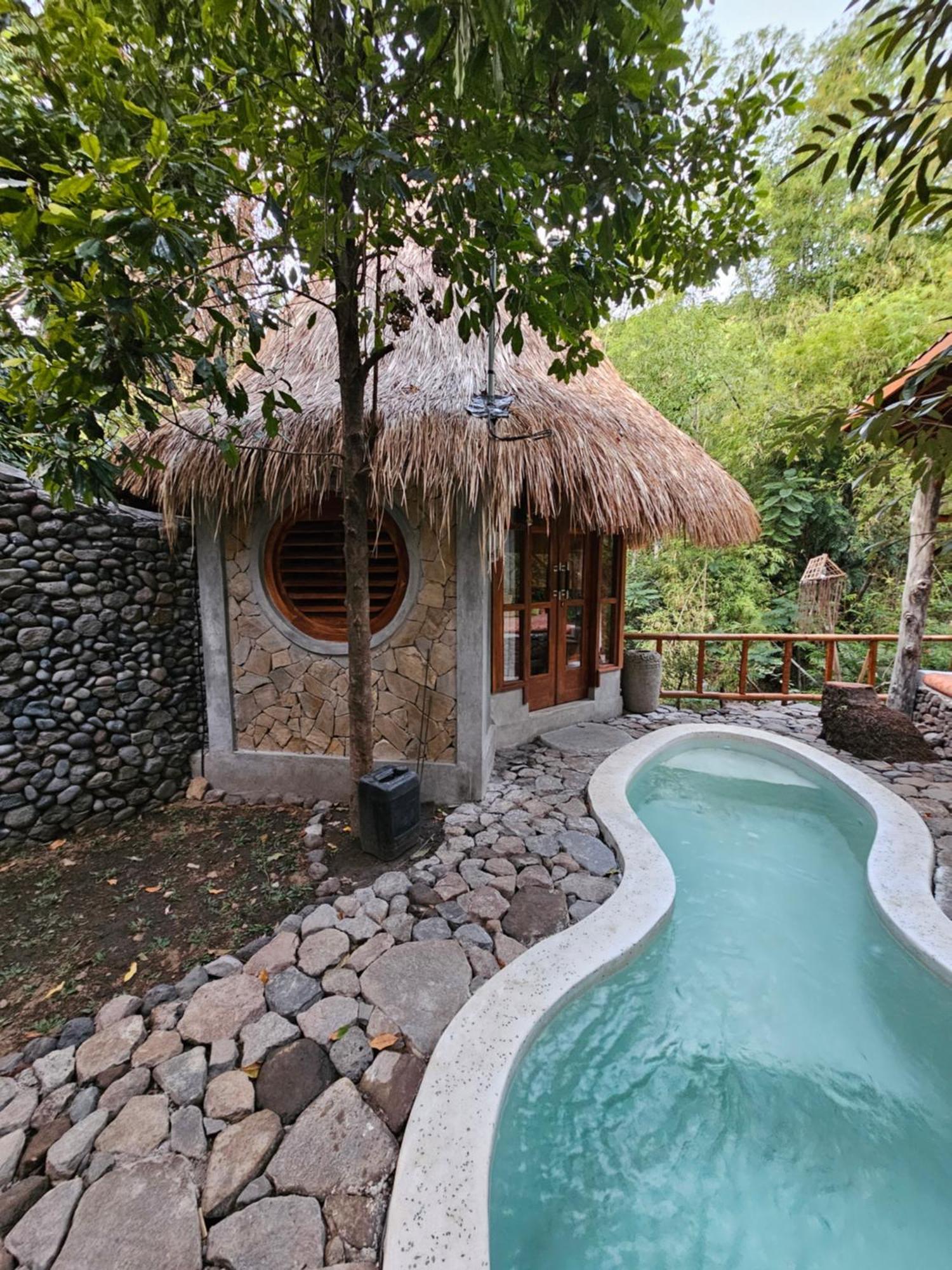 Les Garden Villa Tejakula Bagian luar foto