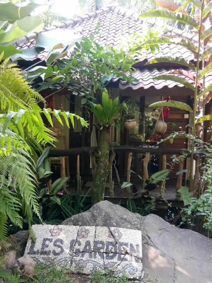 Les Garden Villa Tejakula Bagian luar foto
