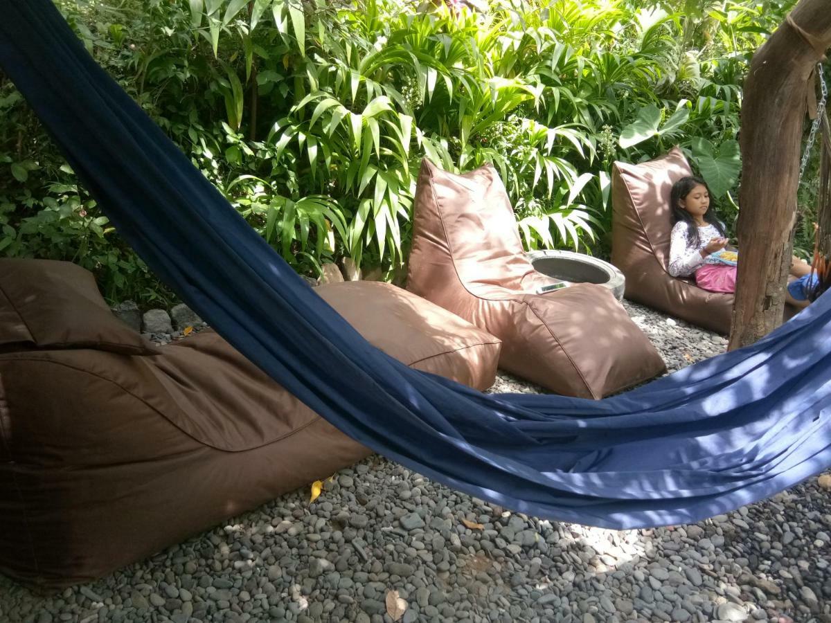 Les Garden Villa Tejakula Bagian luar foto
